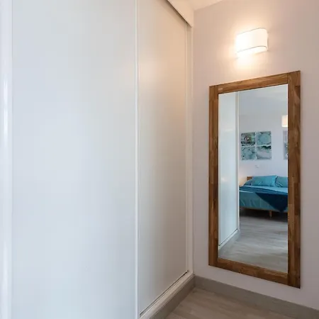 Living Canteras Homes - Seductive Beachfront Apartment *